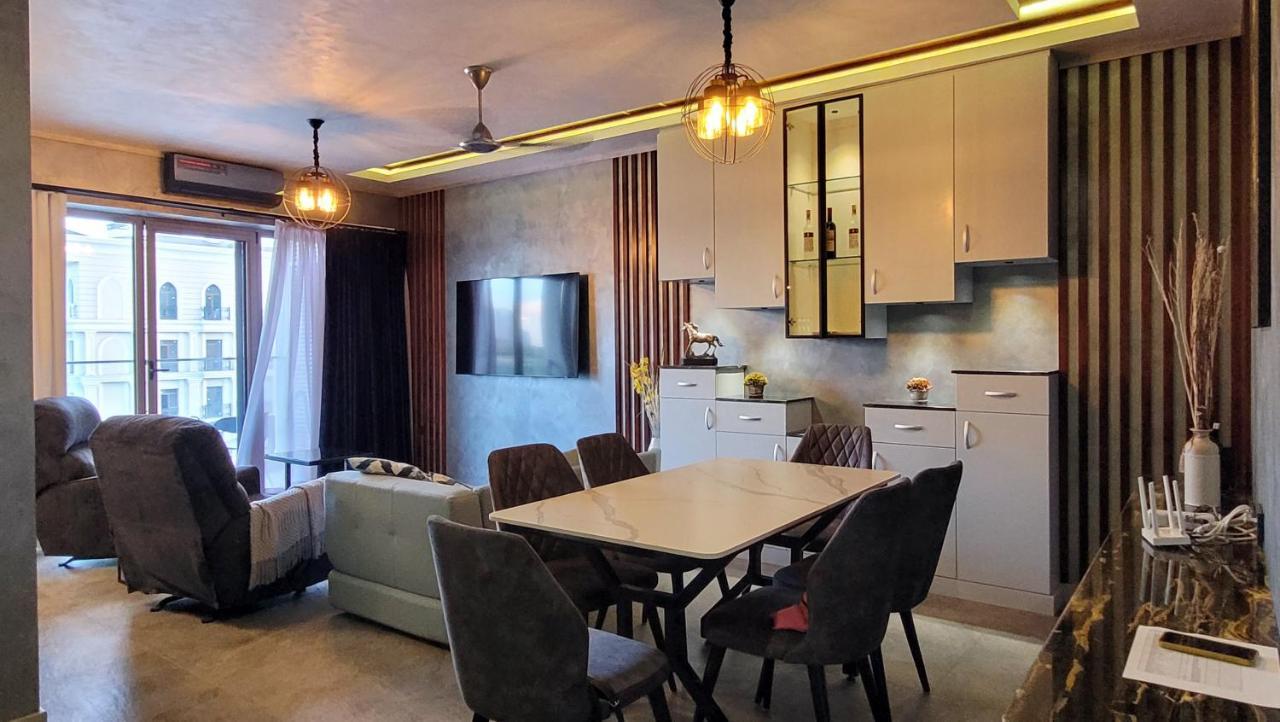 UltraLux 75 Apartment Tachkent Extérieur photo